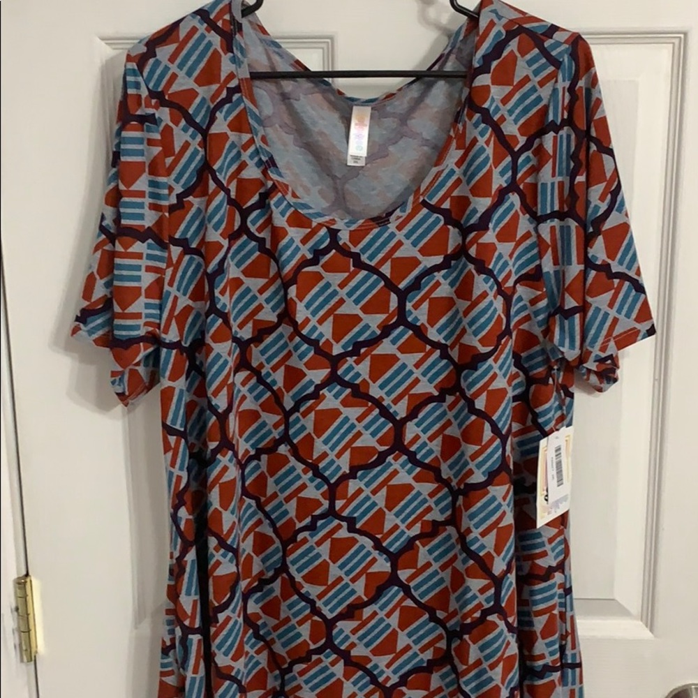 Lularoe Perfect T